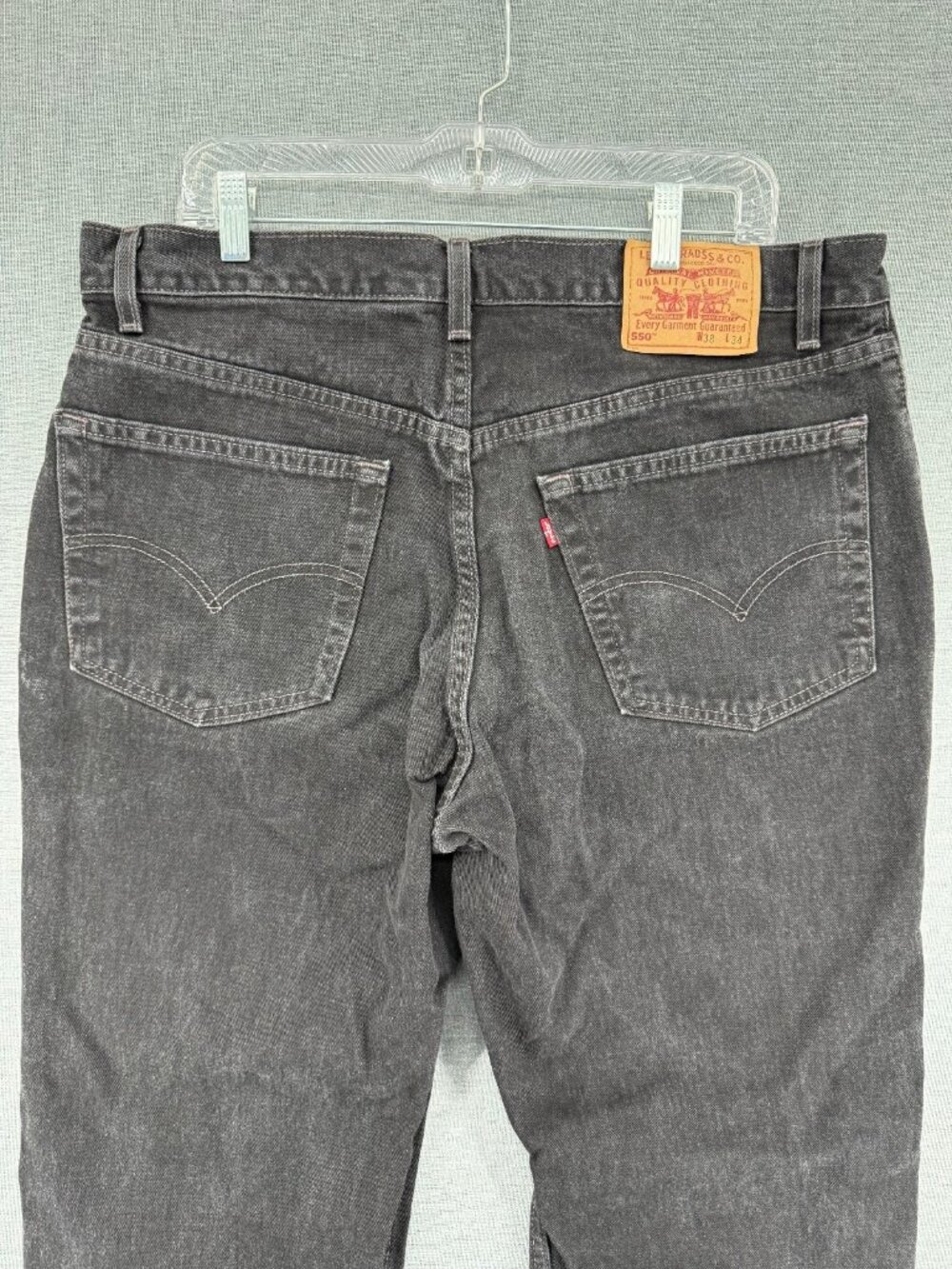 Vtg Levis 550 Jeans Mens 38x34 Black Relaxed Fit Made in USA 90s Y2K